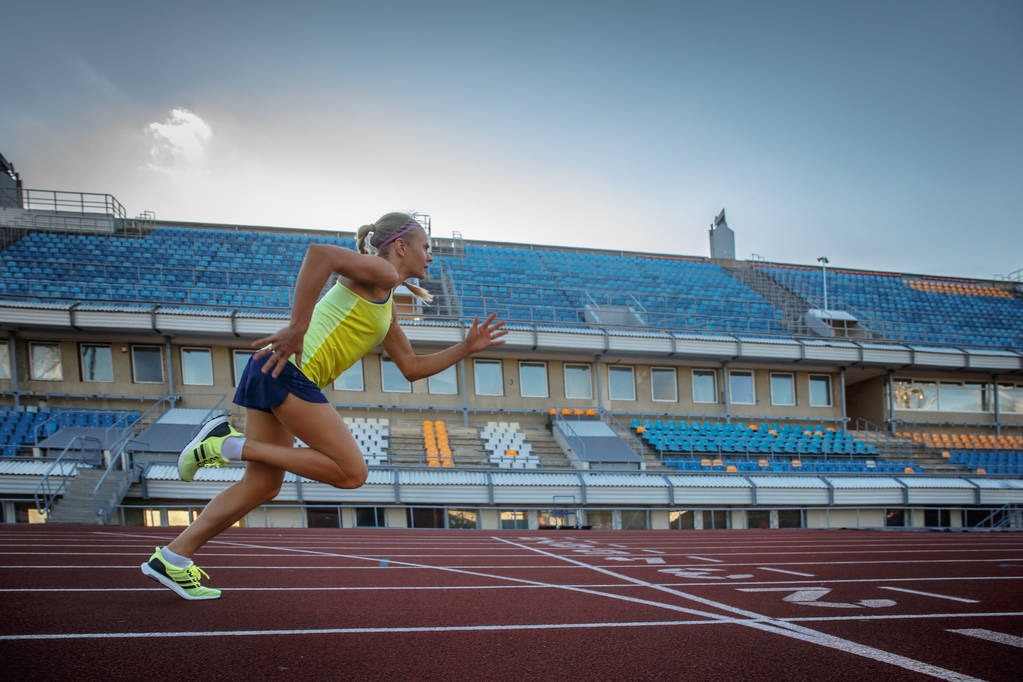全英羽球超级1000赛｜心中仍有赢得比赛的动力 新宇继续并肩作战