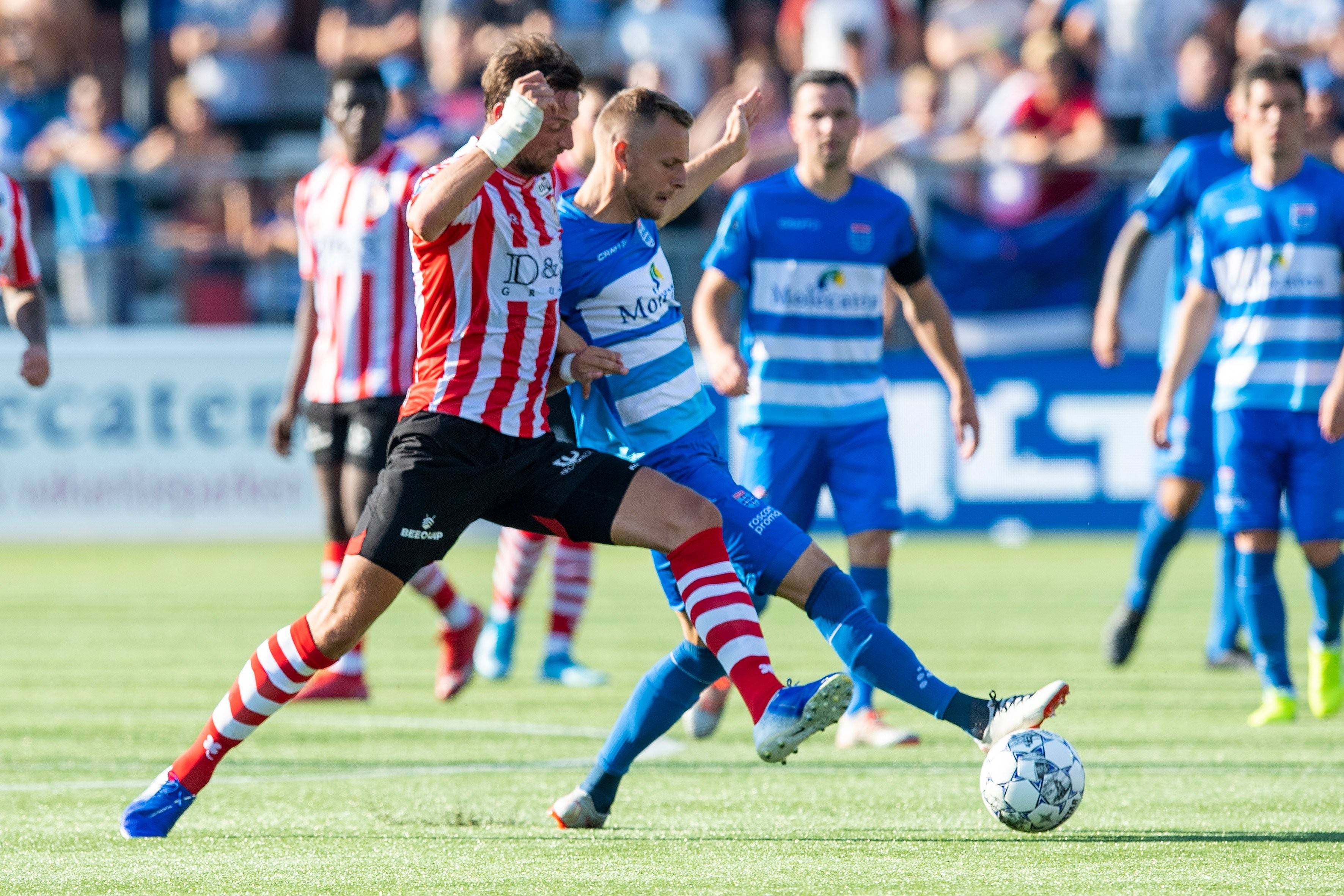 而根据两队 而根据两队