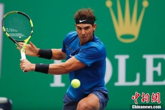 两端均表现 两端均表现